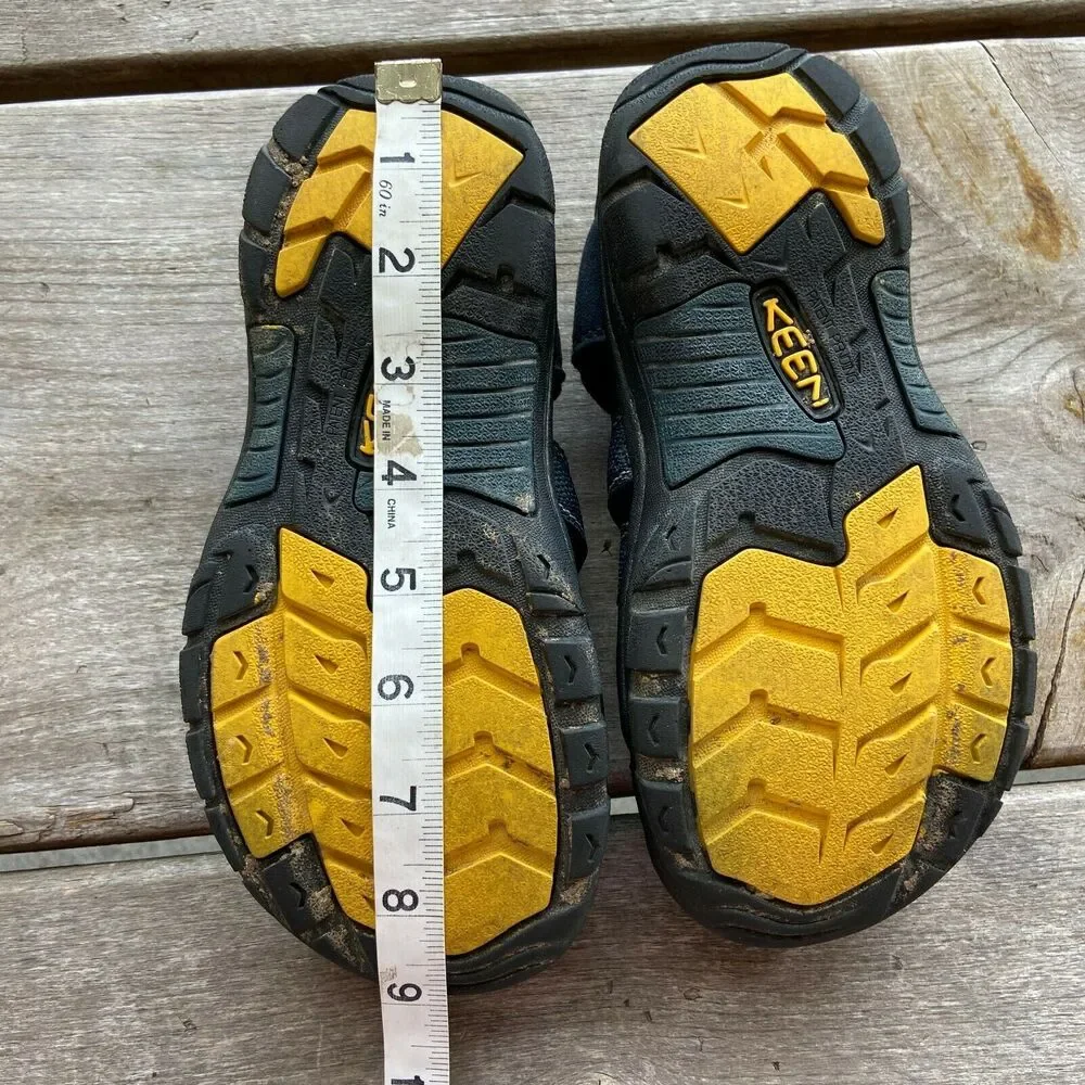 Keen Kids Newport H2‎ Sandals Size 3 Navy Blue Water Hiking Outdoor